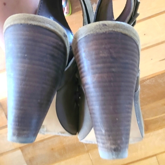 Caged open toe heels - Picture 6 of 6